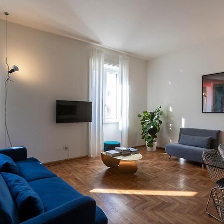 Duomo Big Apartment ميلان المظهر الخارجي الصورة