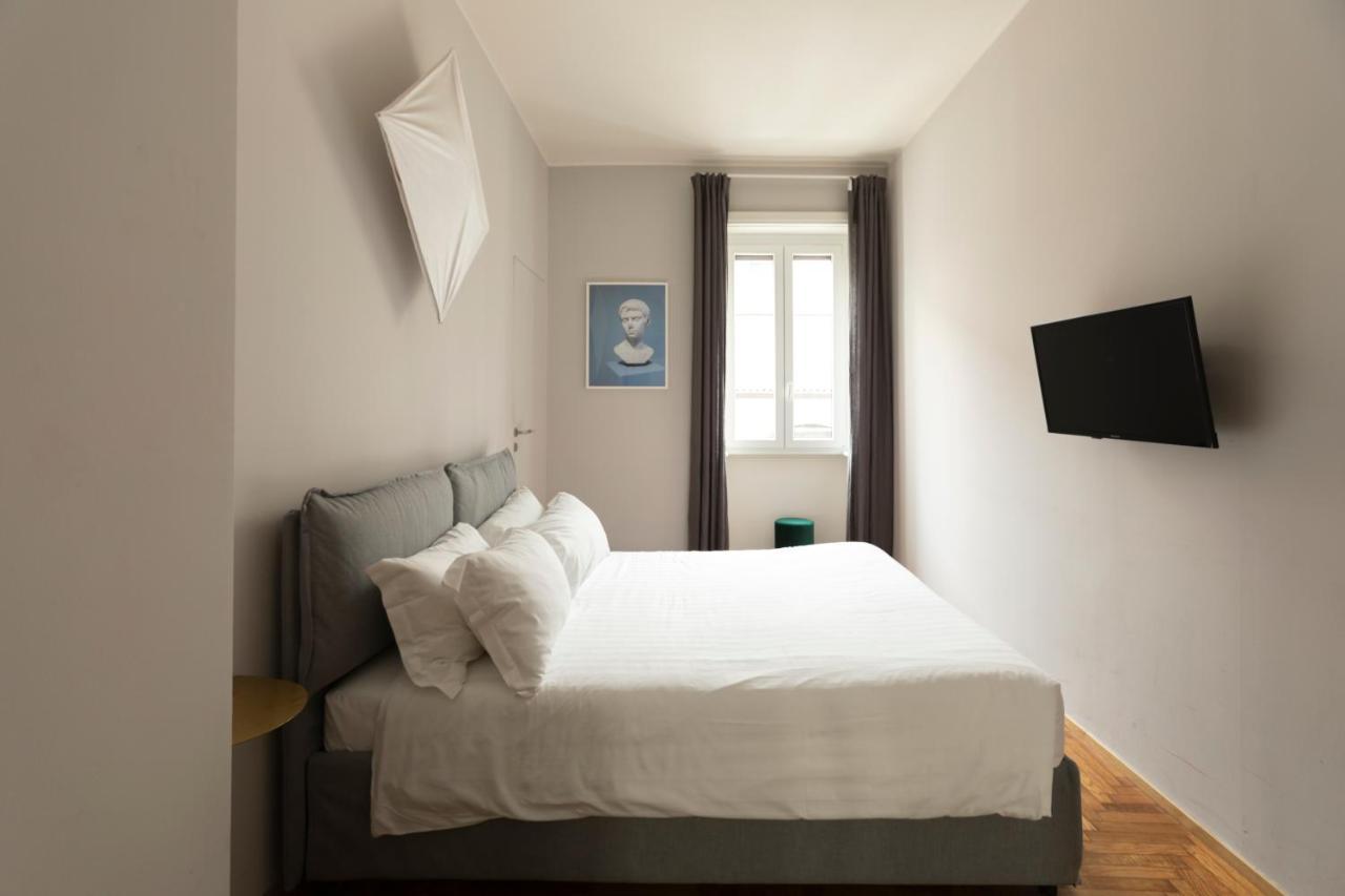 Duomo Big Apartment ميلان المظهر الخارجي الصورة
